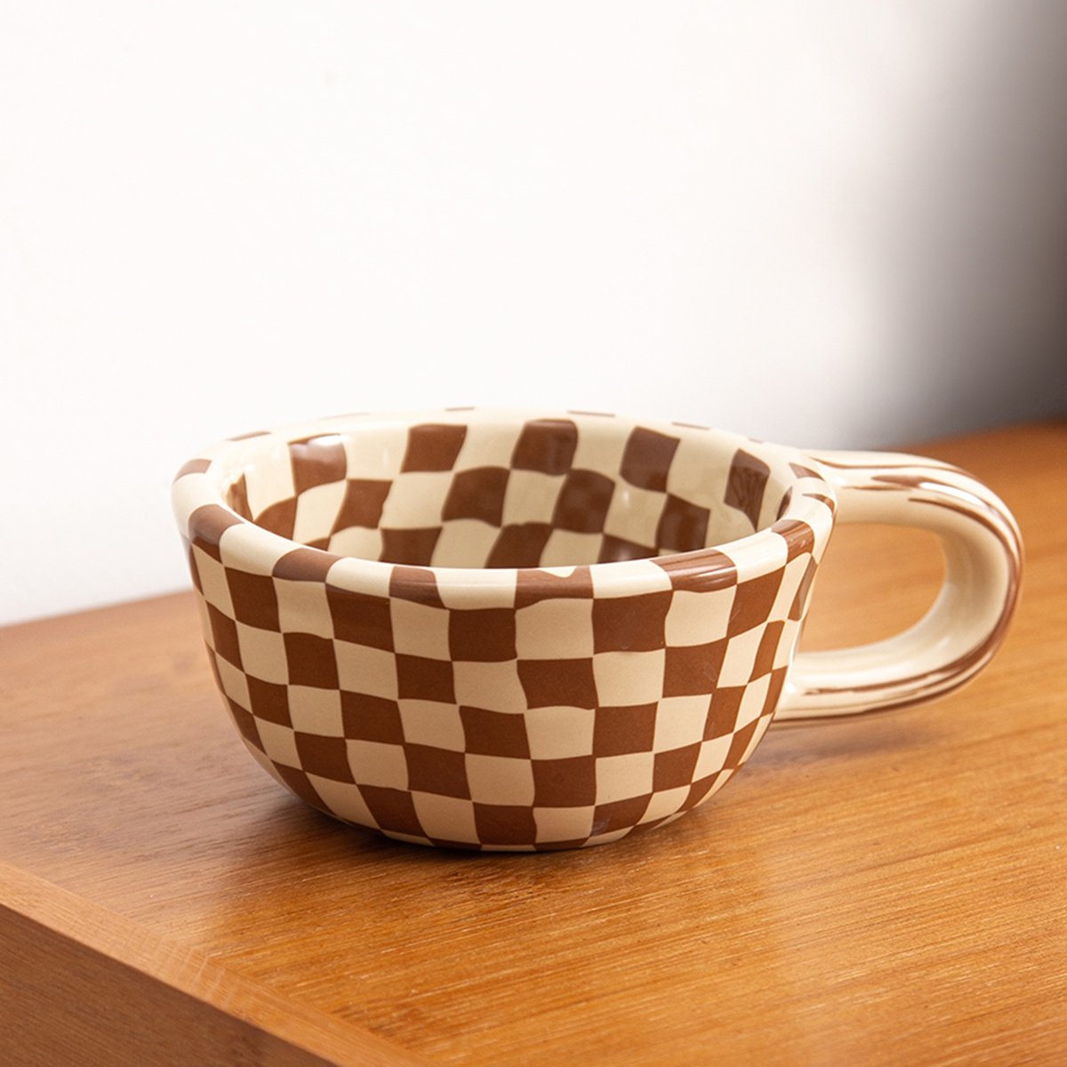 Taza de café de cerámica con a - Coffee Tea & Jane reseña y precio