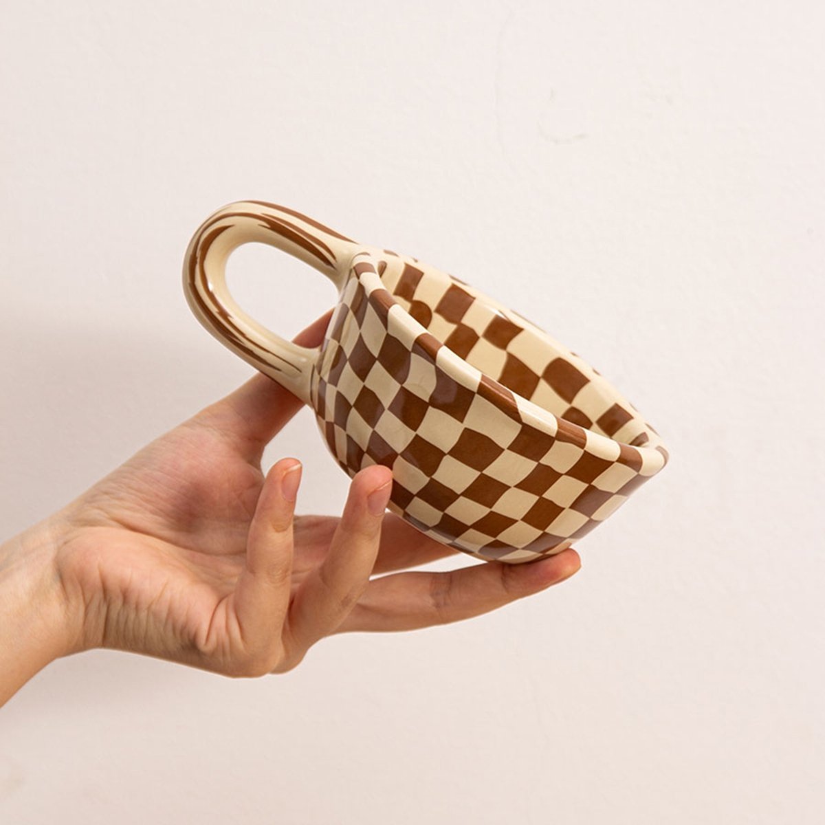 Taza de café de cerámica con a - Coffee Tea & Jane reseña y precio